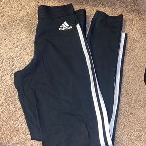 Adidas essentials three striped leggings
